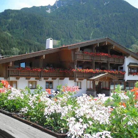 Landhaus Appartement Kofler Ferienwohnungen,Zimmer Maurach (Achensee) Exterior foto