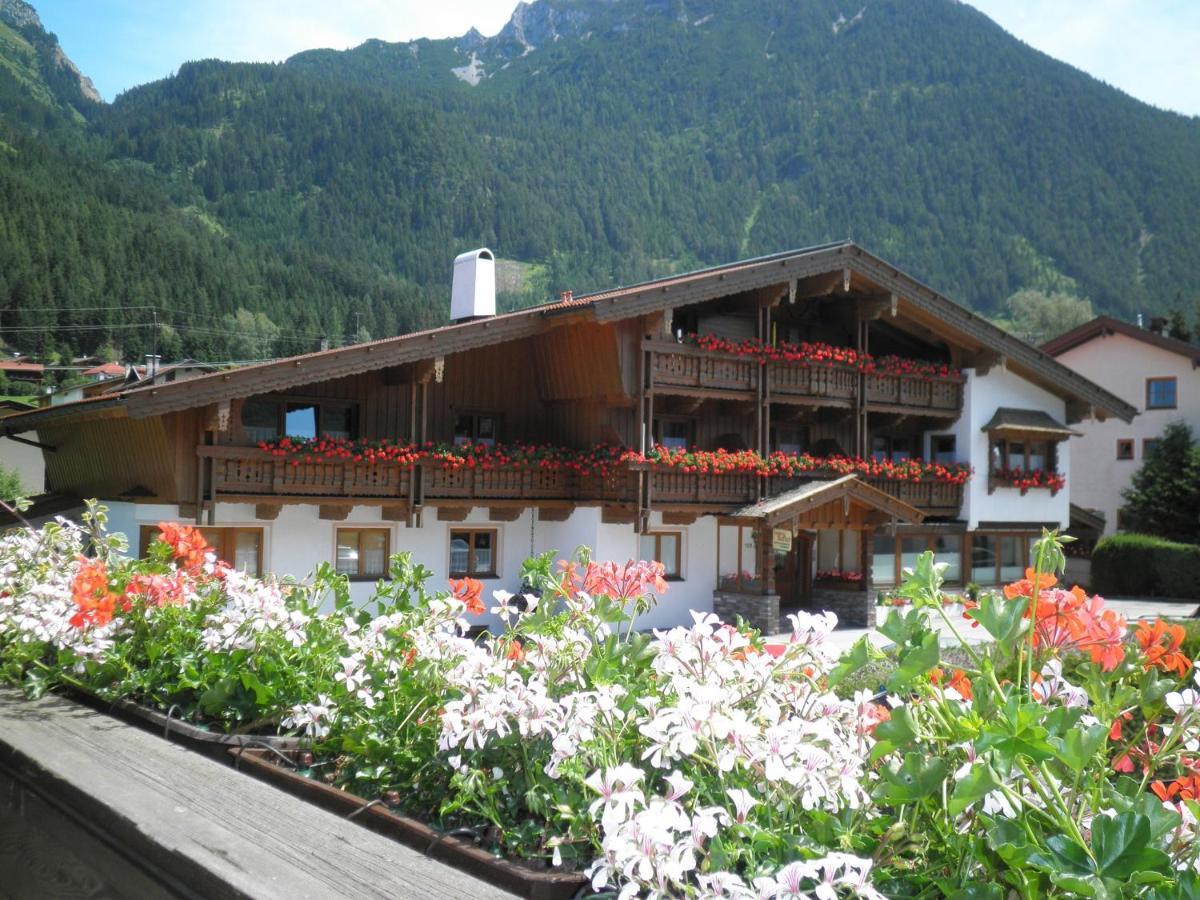 Landhaus Appartement Kofler Ferienwohnungen,Zimmer Maurach (Achensee) Exterior foto